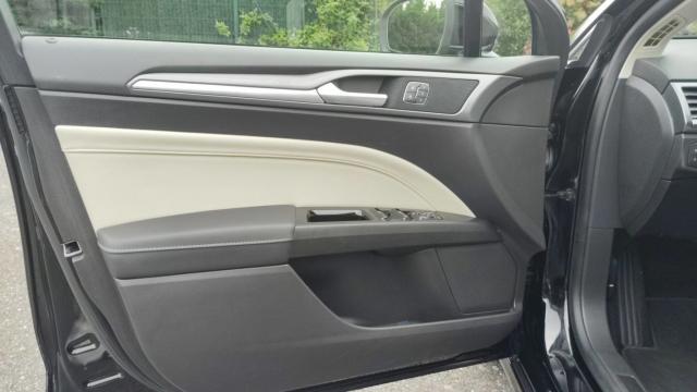Ford Mondeo image 5
