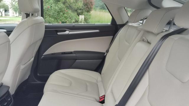 Ford Mondeo image 4