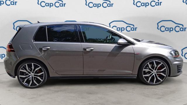 Volkswagen Golf image 7