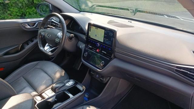 Hyundai Ioniq image 3