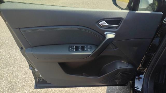 Renault Captur image 6