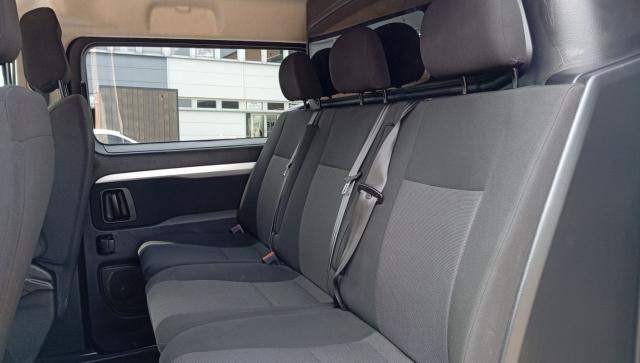 Peugeot Expert image 2