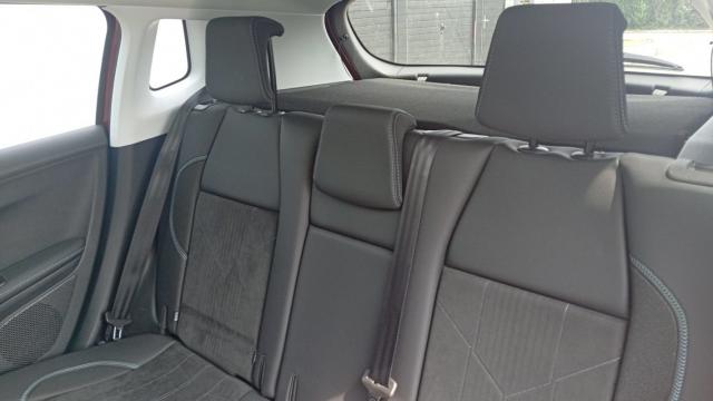 Peugeot 2008 image 9