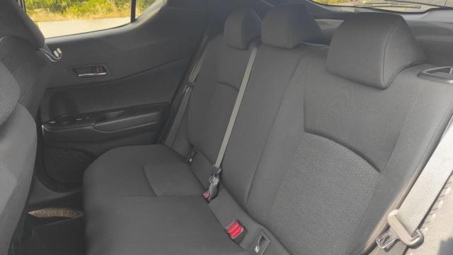 Toyota C-Hr image 1