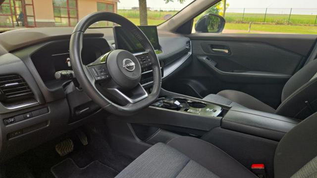 Nissan X-Trail image 3