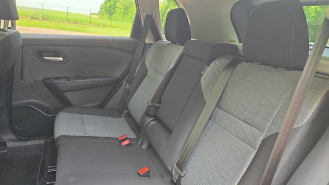 Nissan X-Trail image 7