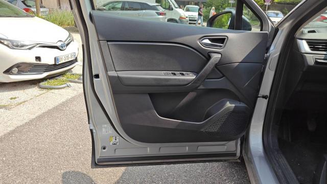 Renault Captur image 5