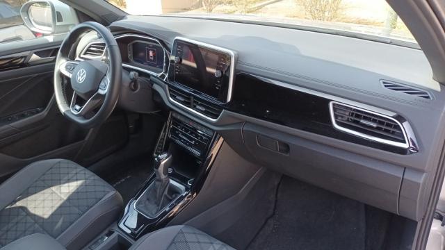 Volkswagen T-Roc image 6