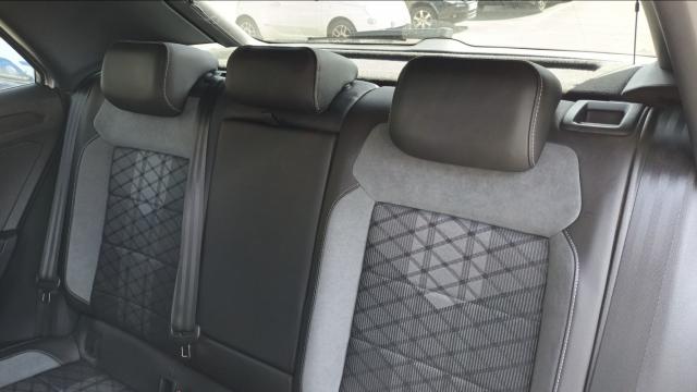 Volkswagen T-Roc image 8