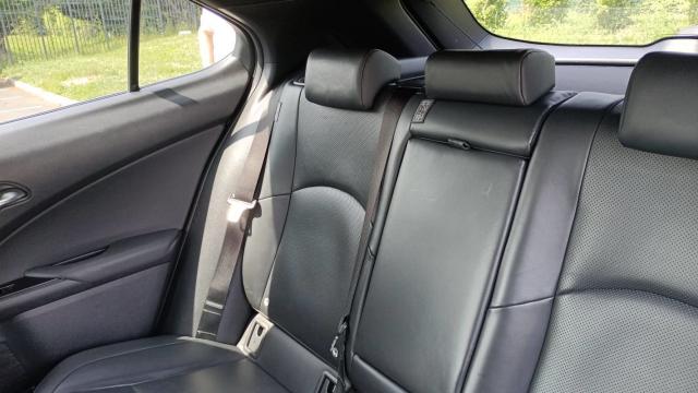Lexus Ux image 3