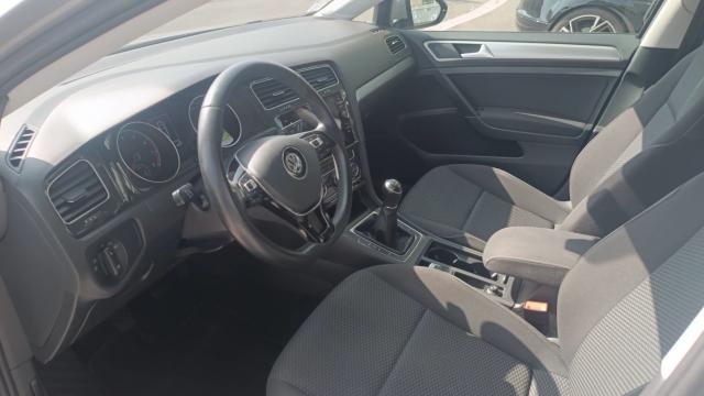 Volkswagen Golf image 6