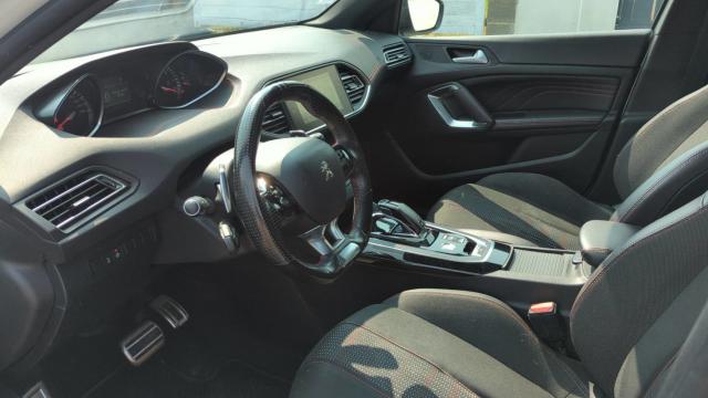 Peugeot 308 image 7