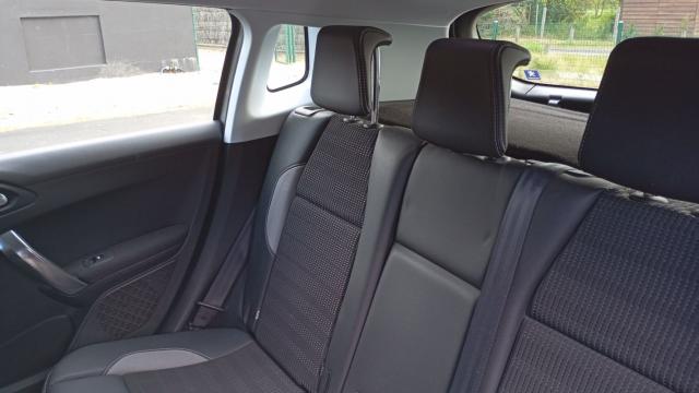 Peugeot 2008 image 6