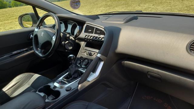 Peugeot 3008 image 4