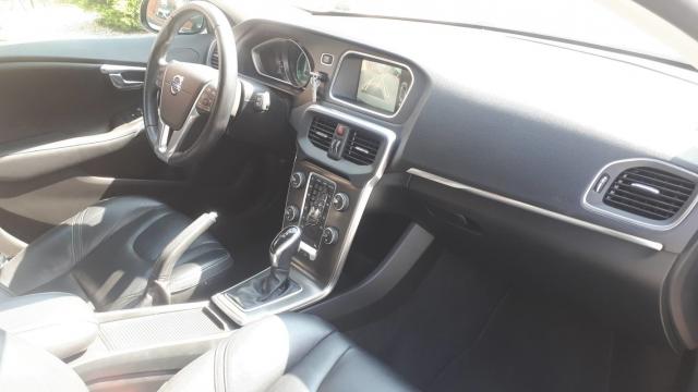 Volvo V40 image 8