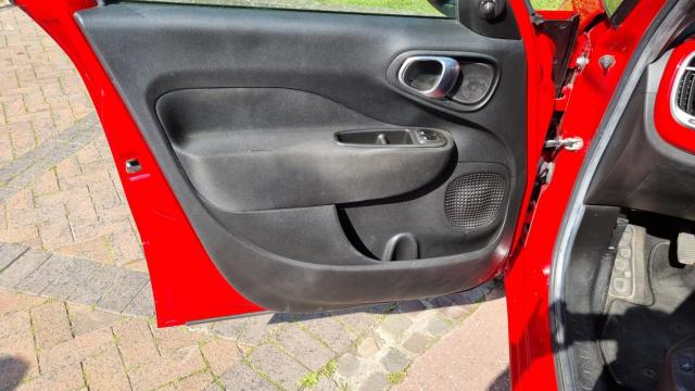 Fiat 500l image 1