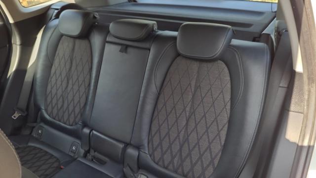 Bmw X1 image 2