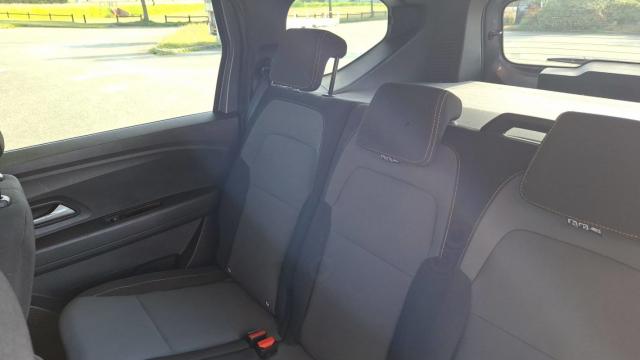 Dacia Jogger image 1