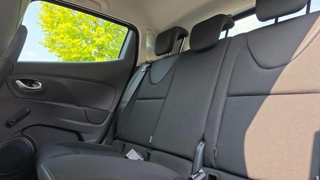 Renault Clio image 8