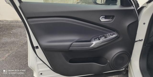 Nissan Juke image 9