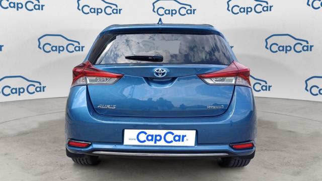Toyota Auris image 6