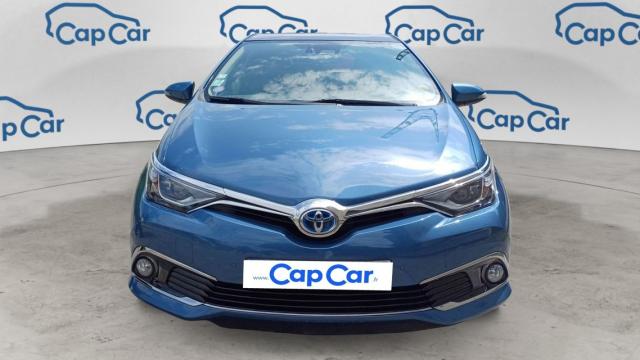 Toyota Auris image 8