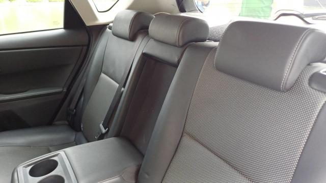 Toyota Auris image 2