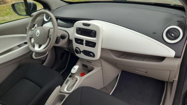 Renault Zoe image 2