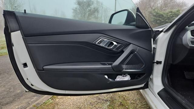 Bmw Z4 image 8