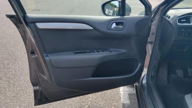 Citroen C4 image 5