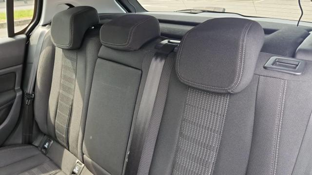 Peugeot 308 image 1