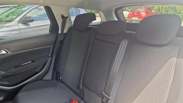 Peugeot 308 Sw image 2