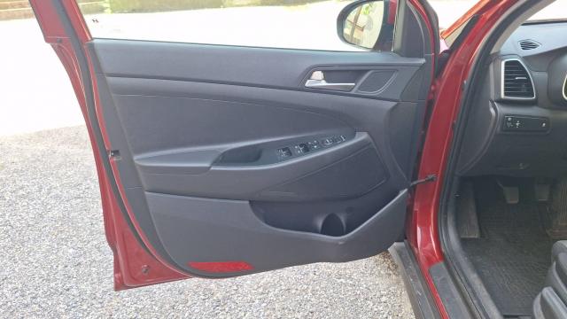 Hyundai Tucson image 4