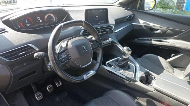 Peugeot 5008 image 6