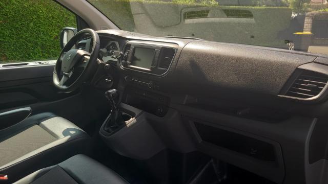 Peugeot Expert image 1