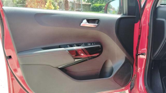 Kia Picanto image 1
