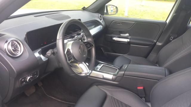 Mercedes Benz Eqb image 3