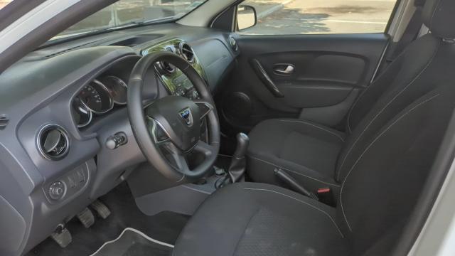 Dacia Sandero image 1