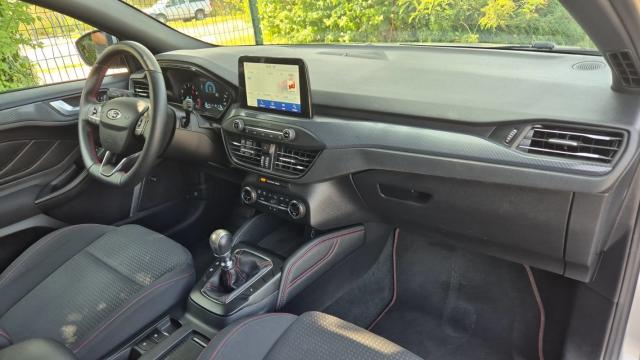 Ford Focus image 4