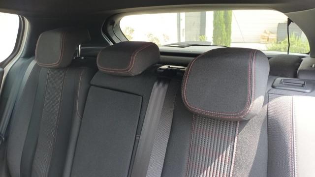 Peugeot 308 image 1
