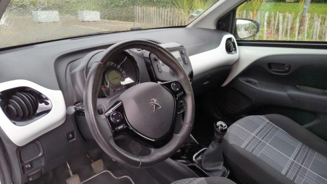 Peugeot 108 image 1