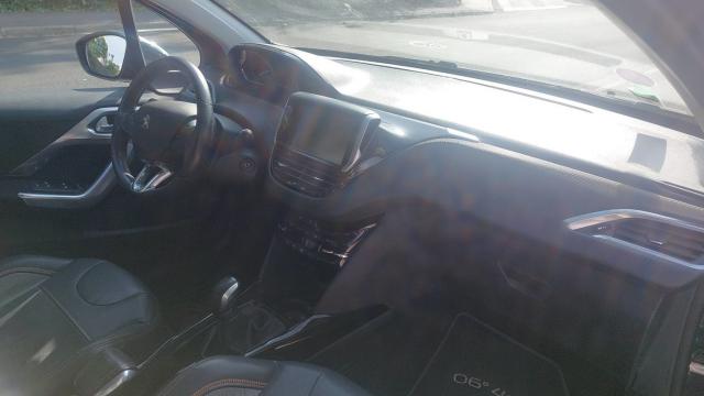 Peugeot 2008 image 1