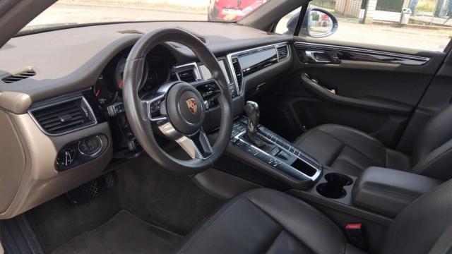 Porsche Macan image 5