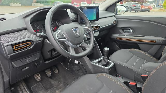 Dacia Sandero image 4