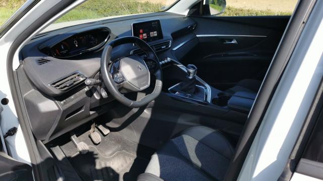 Peugeot 5008 image 7