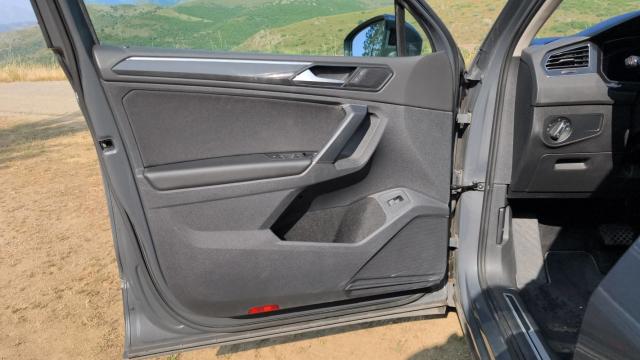 Volkswagen Tiguan image 8