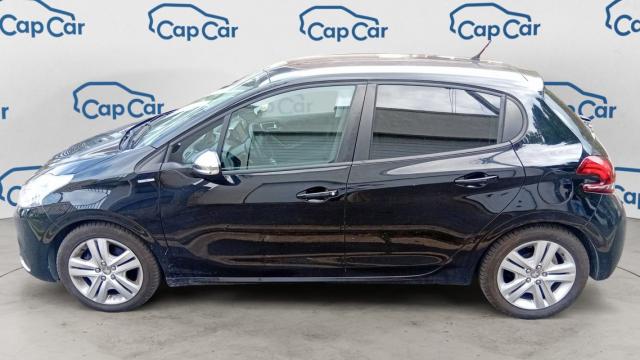 Peugeot 208 image 1