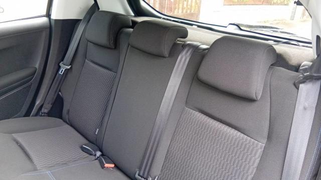Peugeot 208 image 8