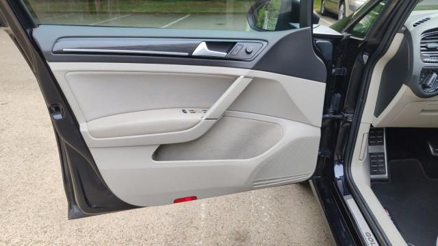 Volkswagen Golf image 5
