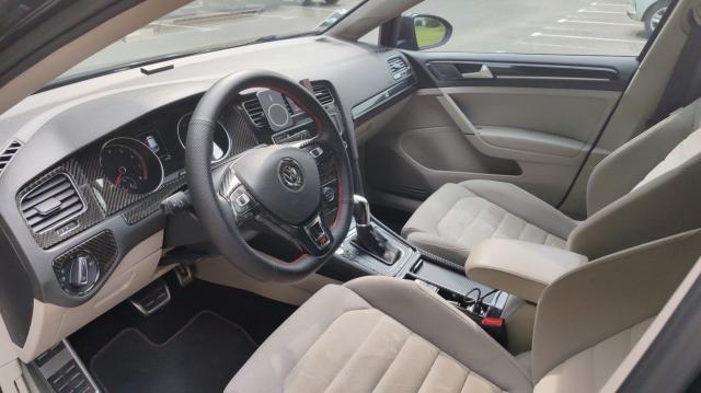 Volkswagen Golf image 4